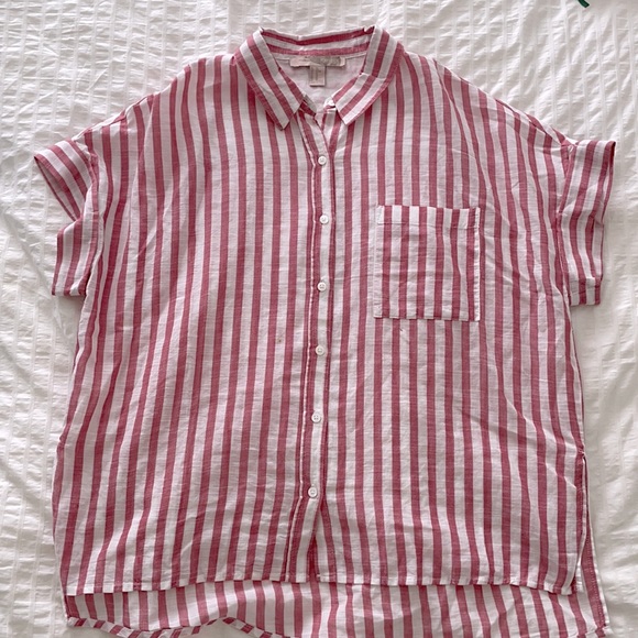 Forever 21 Striped button down - Picture 1 of 1